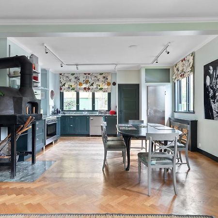 Fantastic 4 Bedroom Home In Bromma With Everything Stockholm Luaran gambar