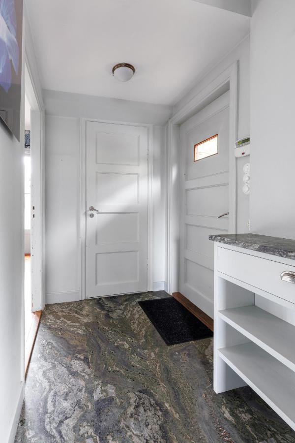 Fantastic 4 Bedroom Home In Bromma With Everything Stockholm Luaran gambar