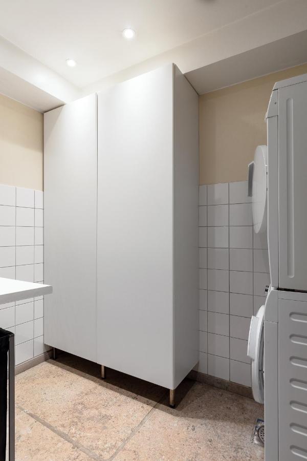 Fantastic 4 Bedroom Home In Bromma With Everything Stockholm Luaran gambar