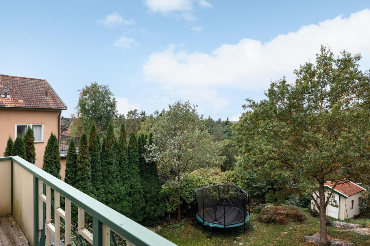 Fantastic 4 Bedroom Home In Bromma With Everything Stockholm Luaran gambar